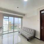 Comfy 2Br Apartment At Gateway Pasteur Near Pasteur Exit Toll By Travelio